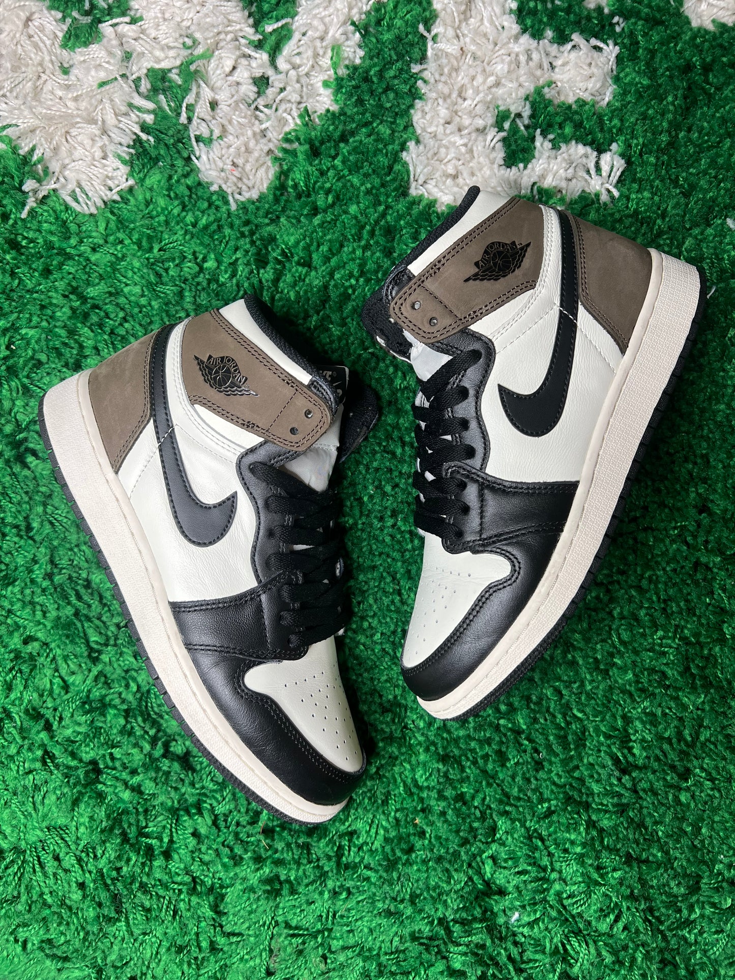 Jordan 1 mocha - used