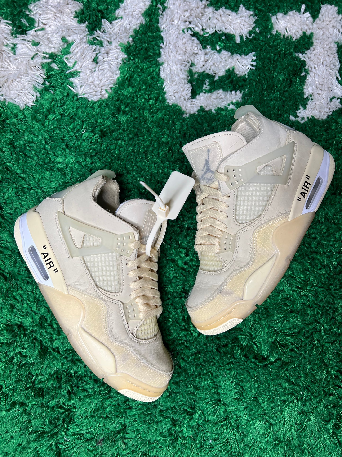 Jordan 4 Off White  - Used